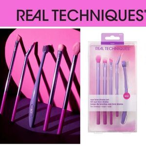 Real Techniques Eye Love Drama